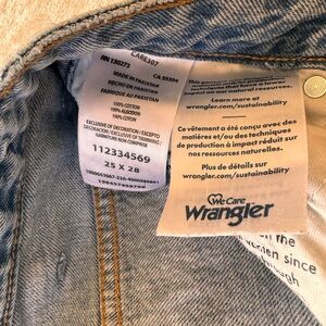 Wrangler Blue Classic Denim Jeans